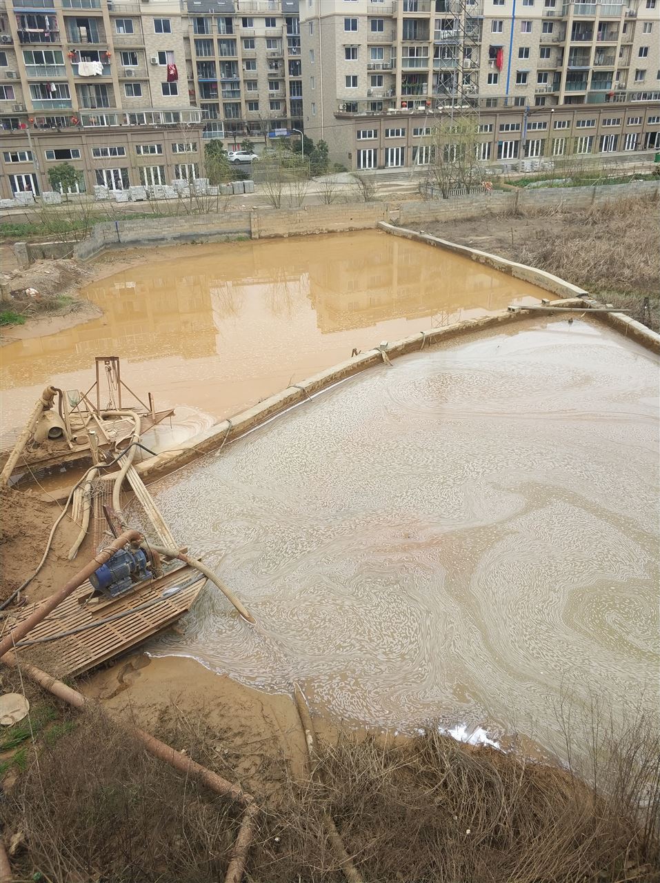 银海沉淀池淤泥清理-厂区废水池淤泥清淤