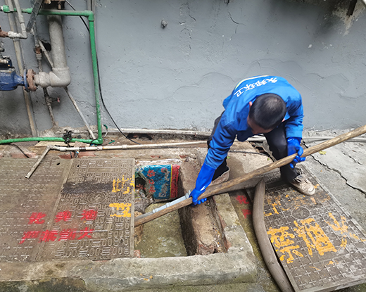 银海清掏化粪池